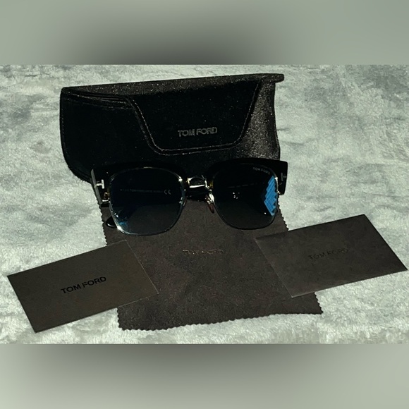 Tom Ford Dakota 02 sunglasses TF554  Black Sunglasses with Case EUC - Picture 3 of 10